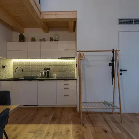 Renesancni Vinarsky Dum V Historickem Centru Znojma Apartment *