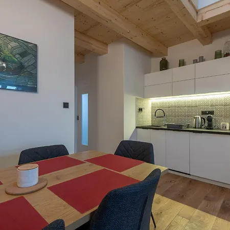Renesancni Vinarsky Dum V Historickem Centru Znojma Apartment