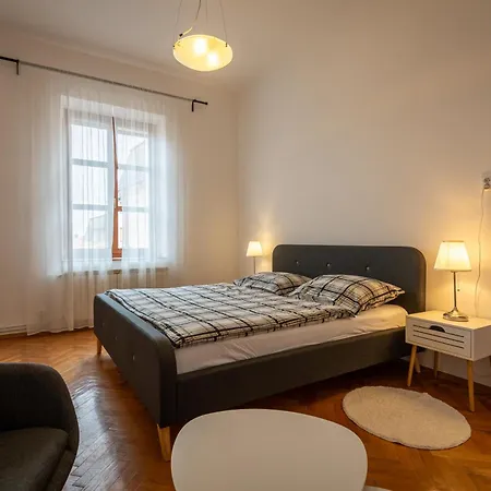Διαμέρισμα Stylove Vinarske V Historickem Centru Znojma Znojmo