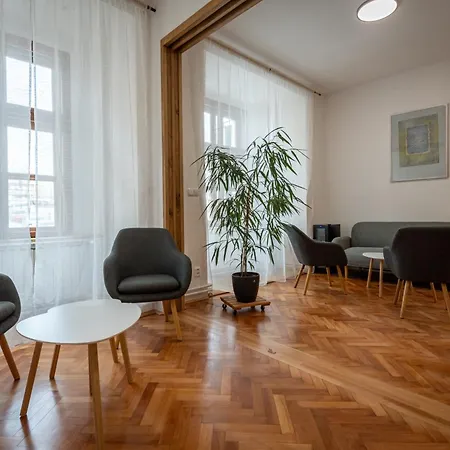 Stylove Vinarske V Historickem Centru Znojma Apartment