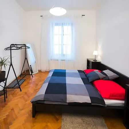 Apartmán Renesanční Vinařský Dům V Historickém Centru Znojma Znojmo