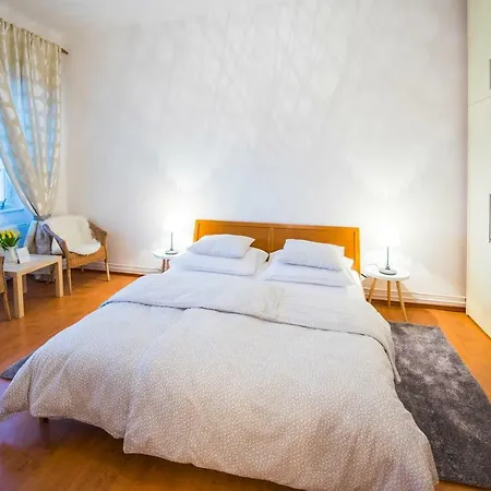 Apartmán Renesanční Vinařský Dům V Historickém Centru Znojma *